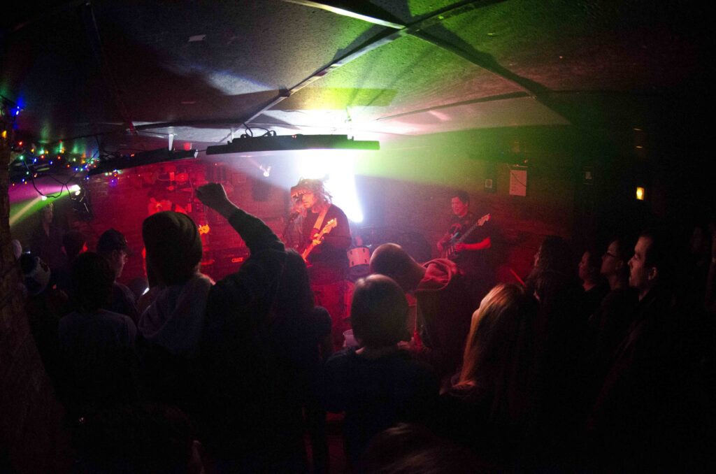 5 in a Hand | Iowa City Music Scene